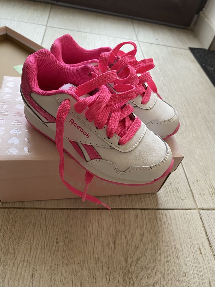 Pantofi sport Reebok,marimea 27.5