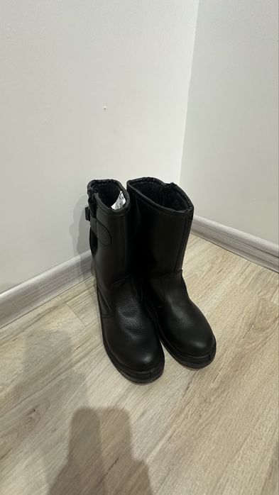 Сапоги ембимунайгаз