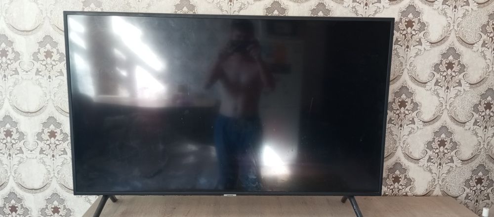 Продам телевизор