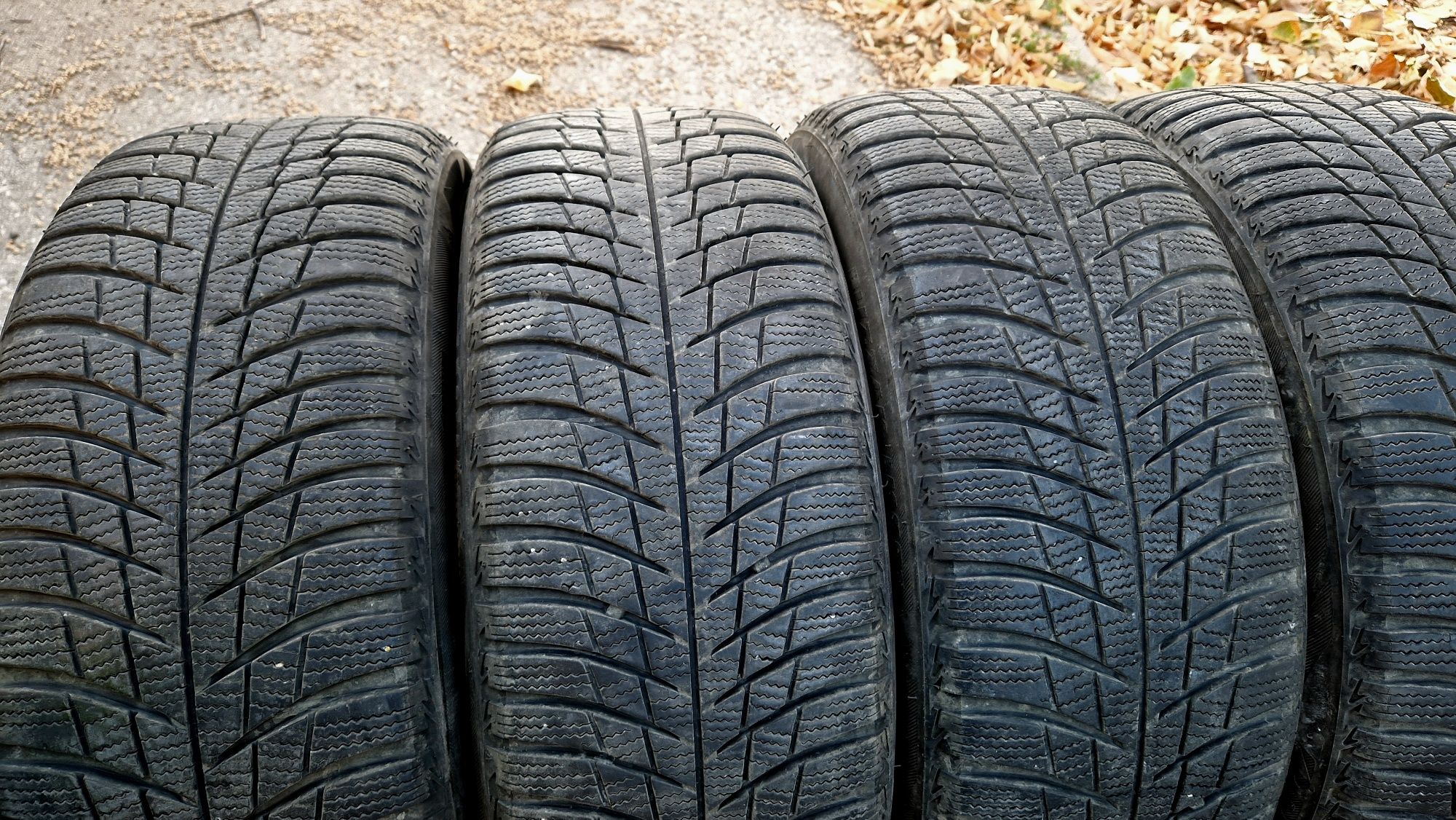 4бр 195/55/16 зимни гуми Bridgestone Blizzak LM001