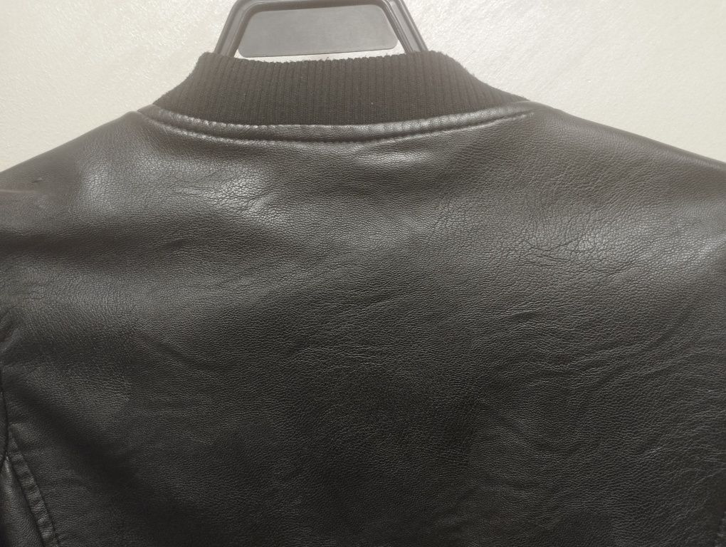 Кожено яке Guess