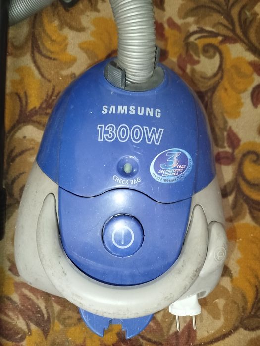 Пылесос самсунг. Рабочий.