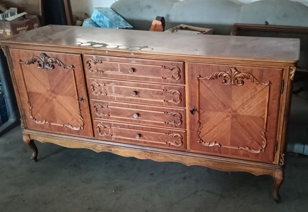 Comoda de vinzare