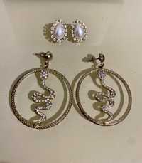 2 Earrings for sale