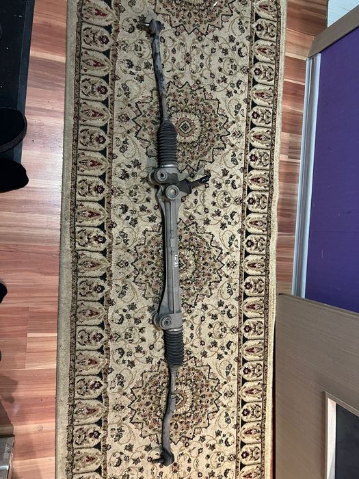 Рулевая рейка на Камри 50 (Оригинал))