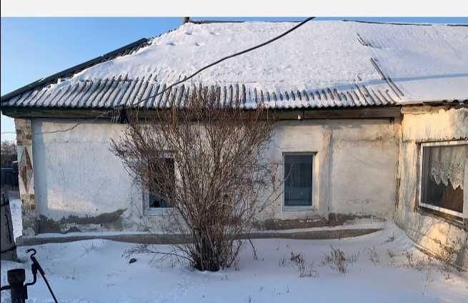 Продам дом в Ленинском. Центр