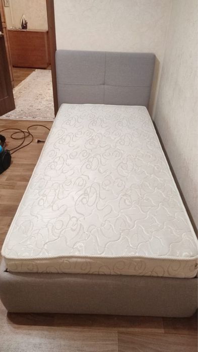 Кровать односпальная