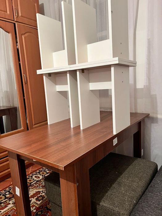 Новый Стол +4 табуретки