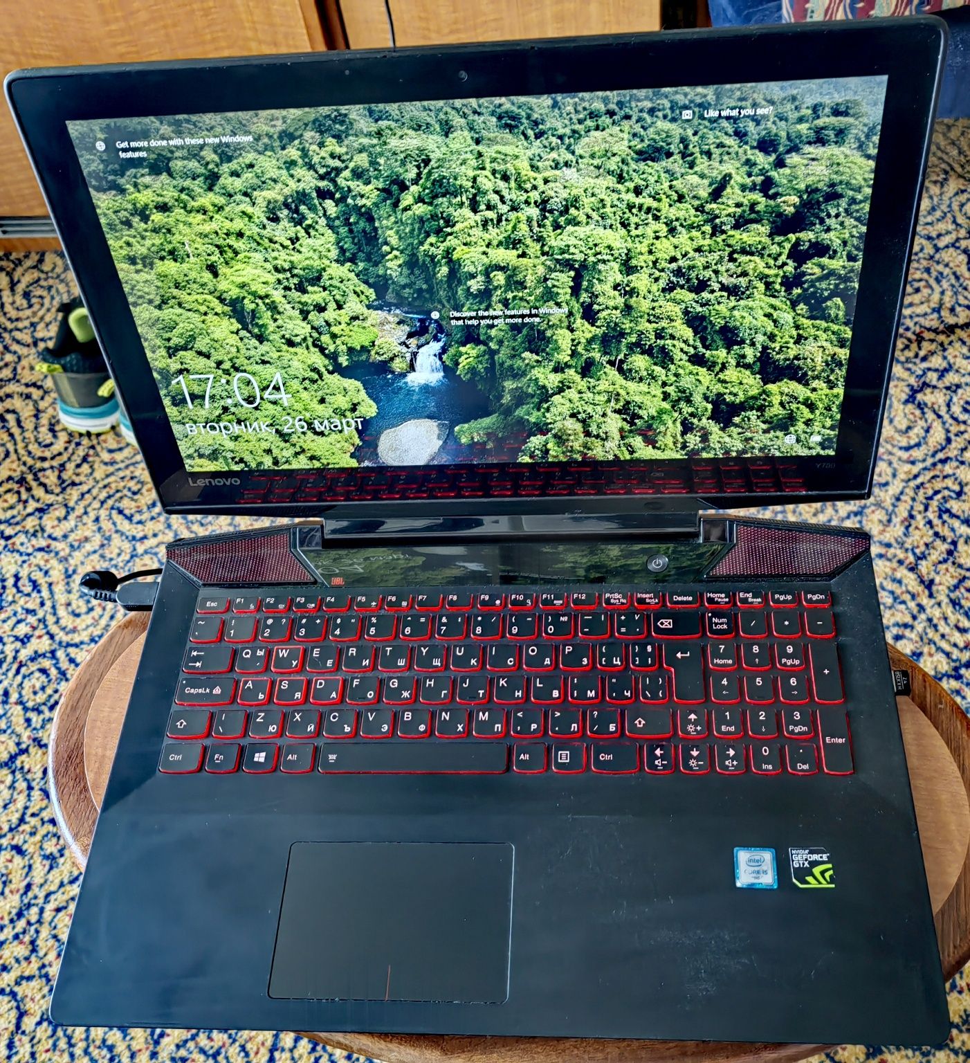 Lenovo Y700 Gaming Laptop