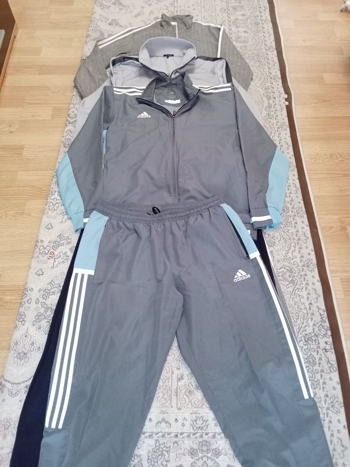 Adidas ,Tomas Graft Спортивный костюм