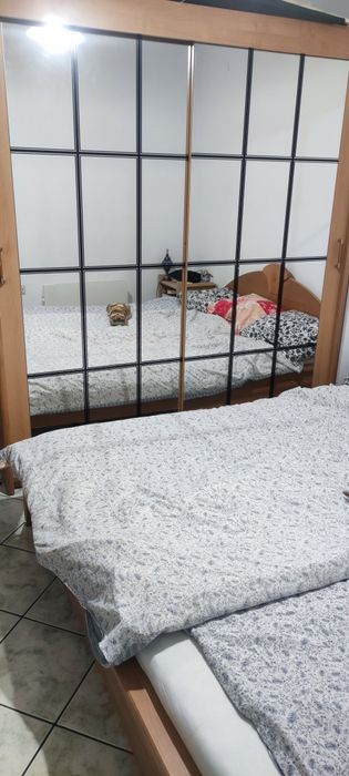 Спалня, матрак и гардероб