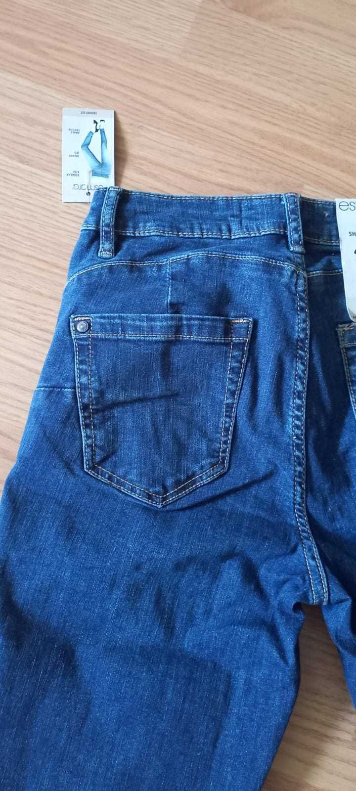 Blugi dama M/38,efect push/up,noi cu eticheta