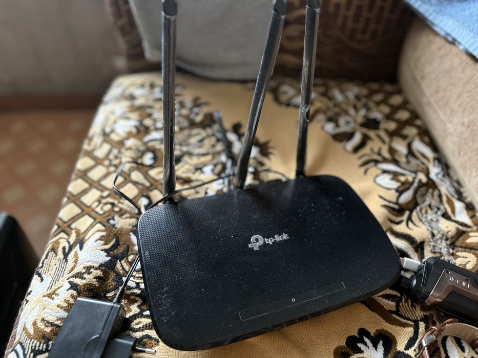 Продам модем TP-link, TL-WR940R