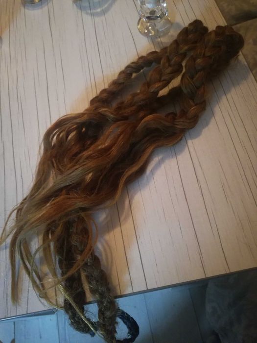 Сурова необработена естествена коса