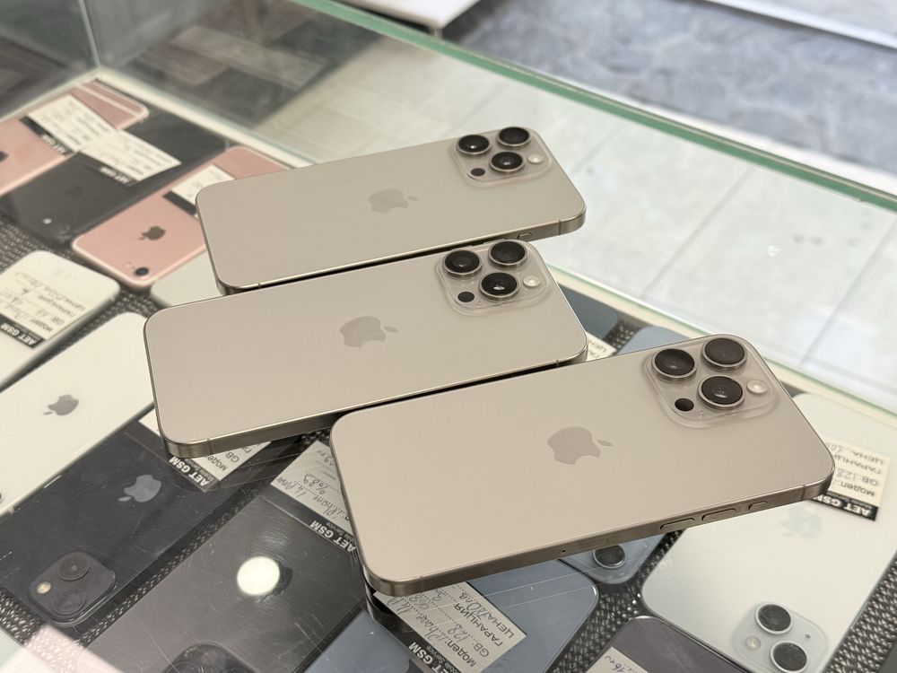 Apple iPhone 15 Pro Max 256Gb Natural Titanium