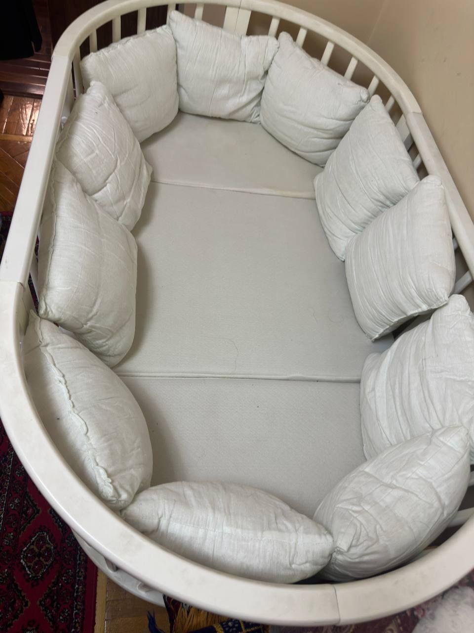 Кровать Baby Luxe Aisha белый цвет