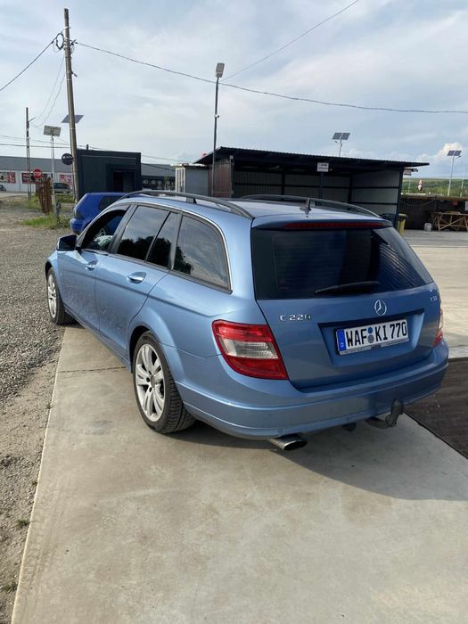Mercedes Benz C220