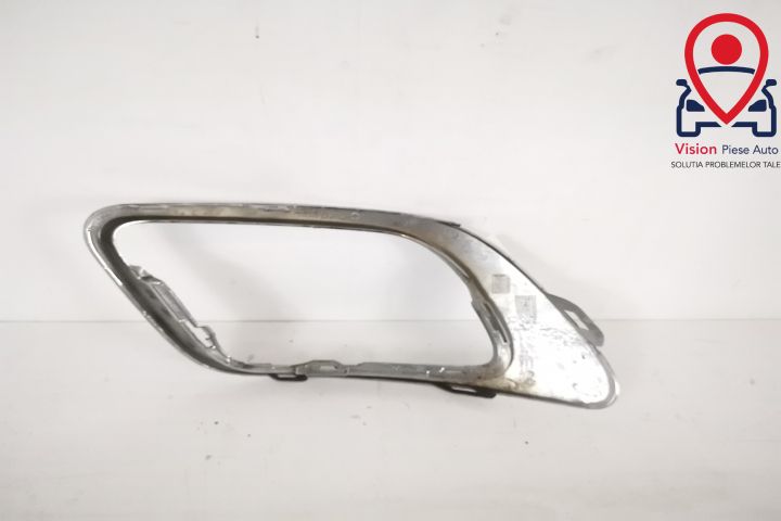 Декоративен Елемент Решетка Проектор Дясна Оригинална В Добро Състояни