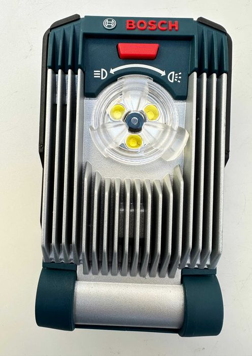 BOSCH Gli VariLED - Акумулаторна лампа 18V като нова!