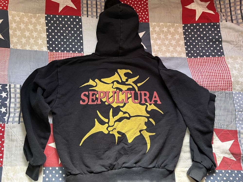 Суичър Sepultura