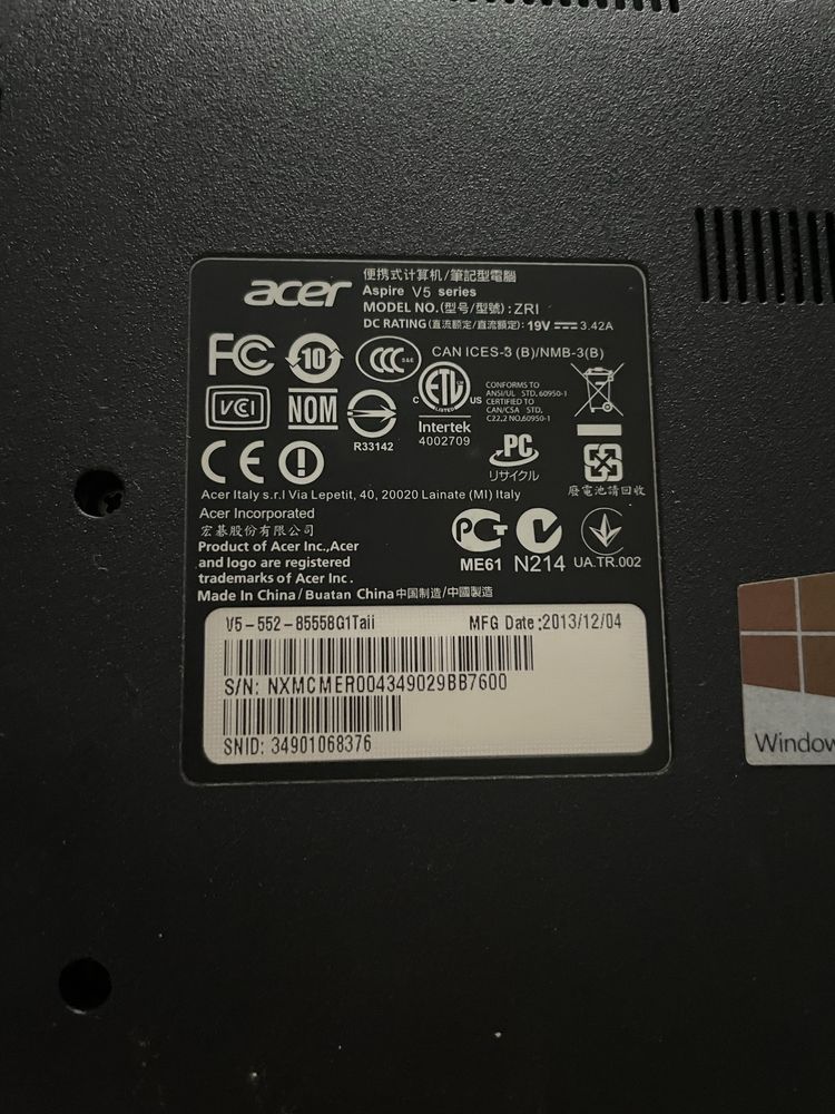 Ноутбук Acer v5.