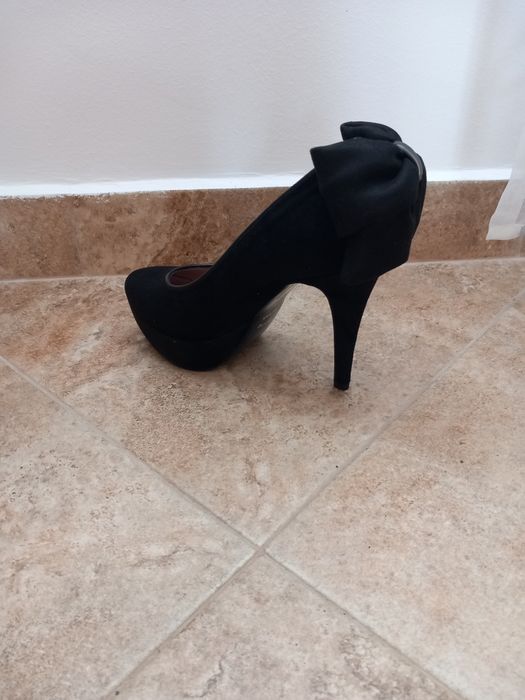 Pantofi Rosso Mora,negri