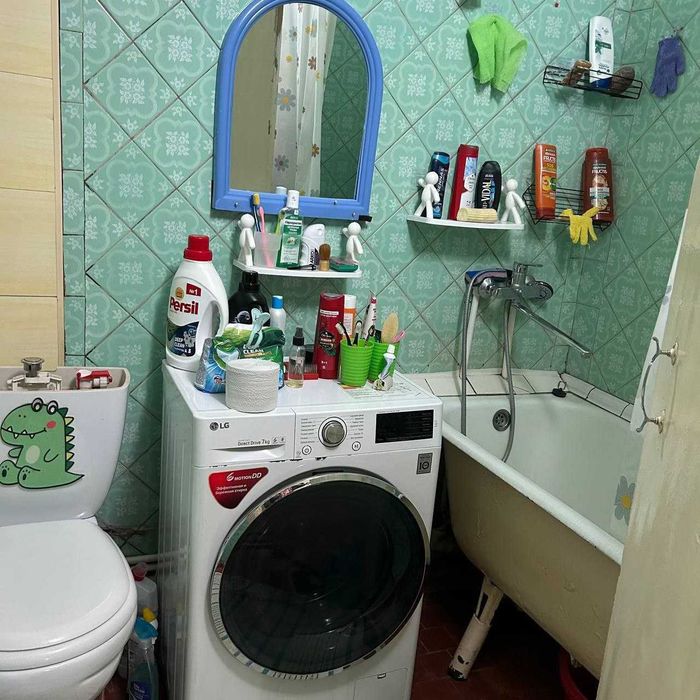 Продам свою 3/3/4 квартиру м-в Ялангач