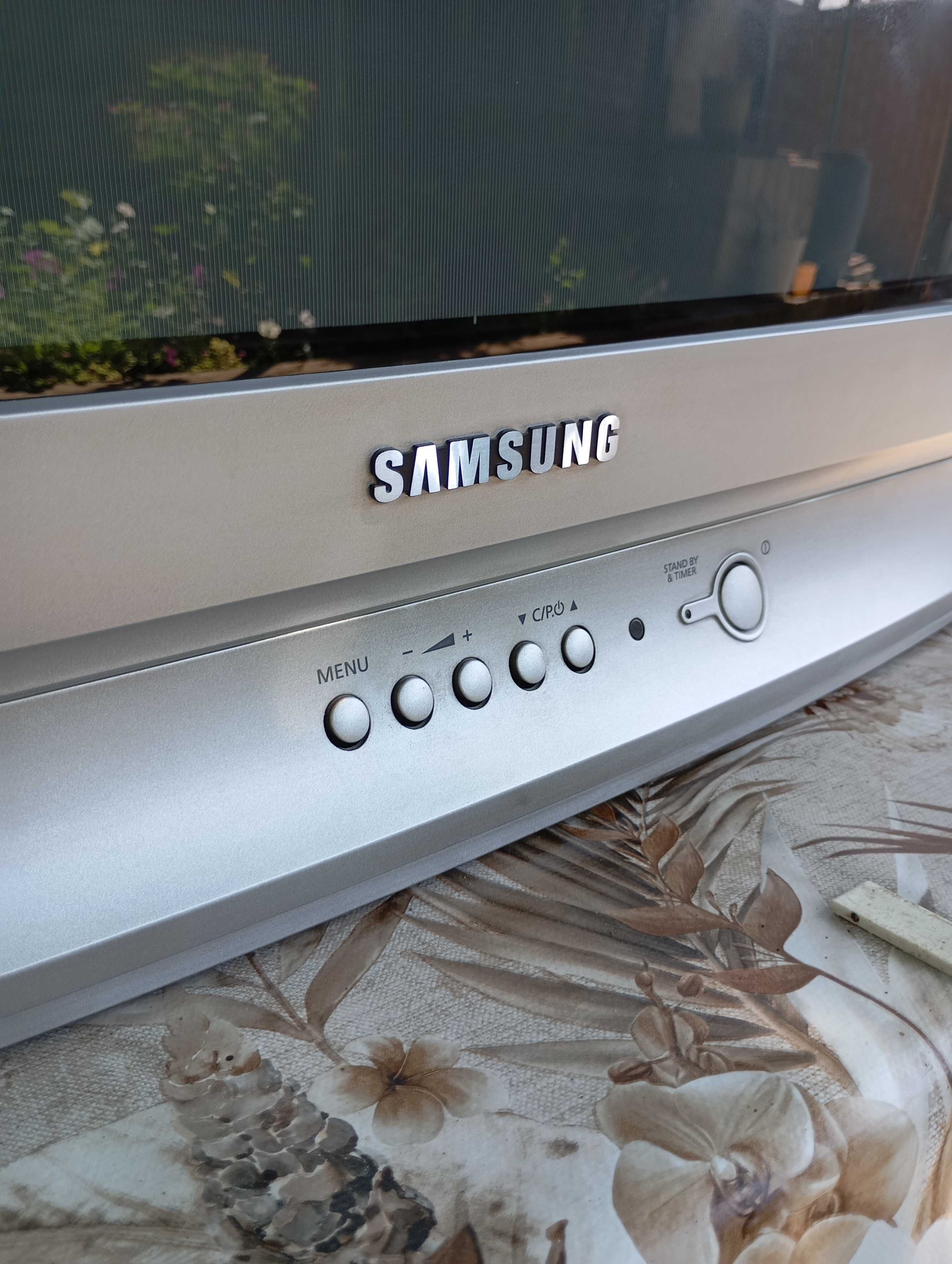 Телевизор Samsung