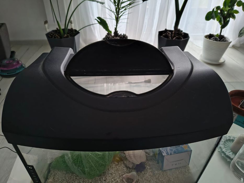 Acvariu 20l,cu capac