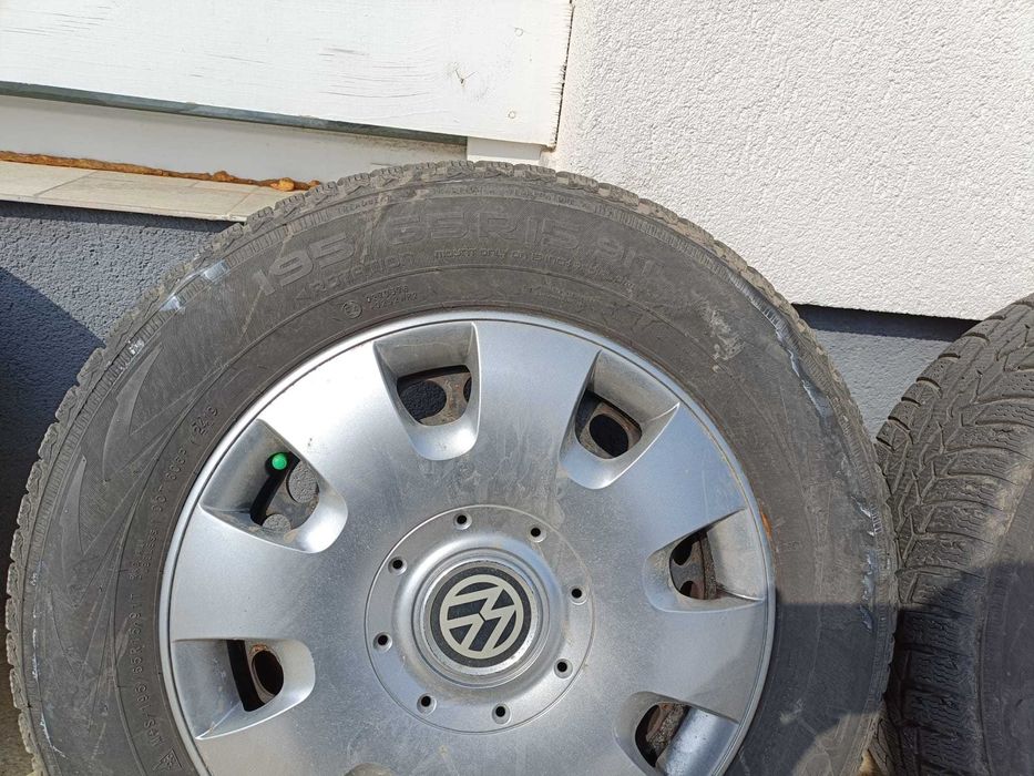 Jante de tabla R15 cu 4 cauciucuri de iarna, Skoda Octavia, Jetta