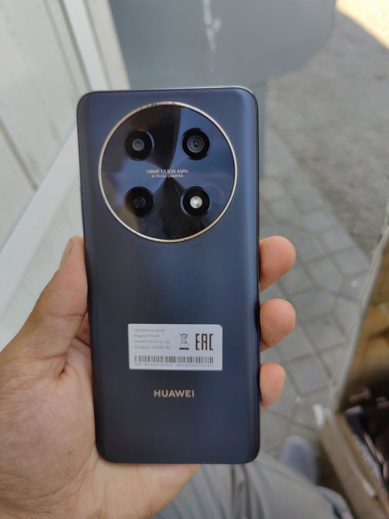 Huawei Nova 12 i srochniga Arzon tel