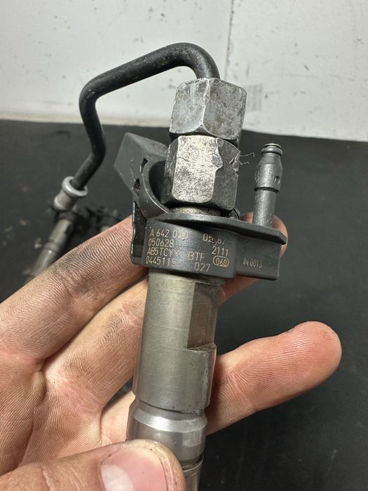 Injector injectoare Mercedes S-Class W221 S320cdi S350 | 3.0 v6