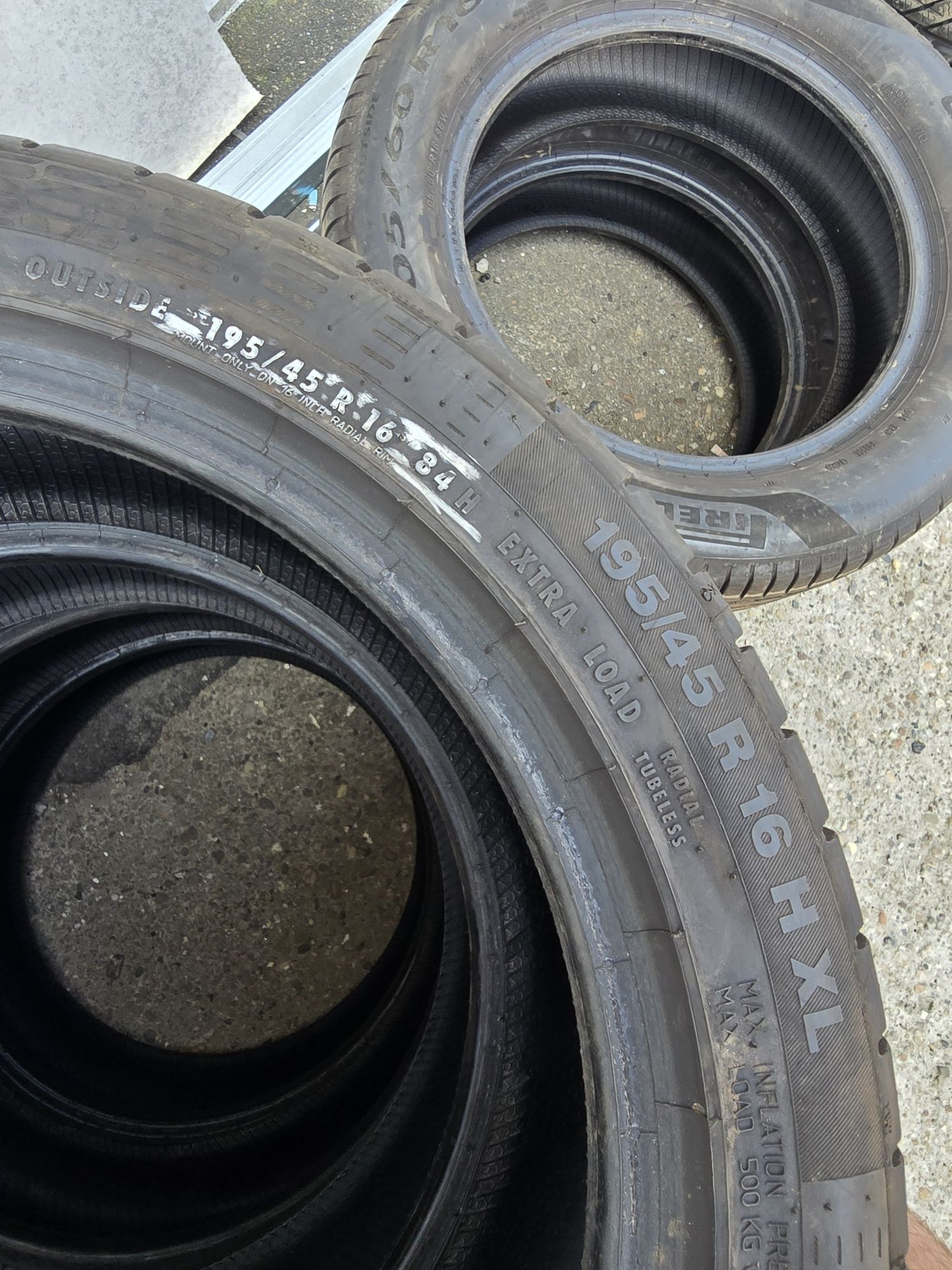 4x 195/45/16 VARA CONTINENTAL Stare ca noi