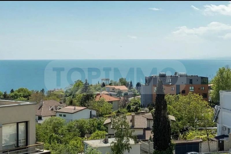 Продава се Четиристаен апартамент в Варна, м-т Траката - 142 кв.м за 2571 €/кв.м - Снимка #10