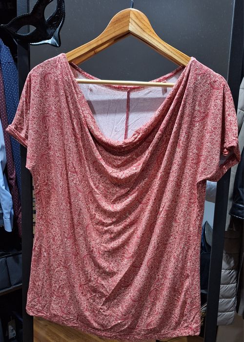 Vând bluză damă, material elastic, mărimea 42-44