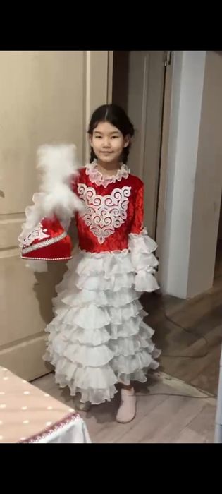 Ноцианальный платье. Қазақша көйлек.