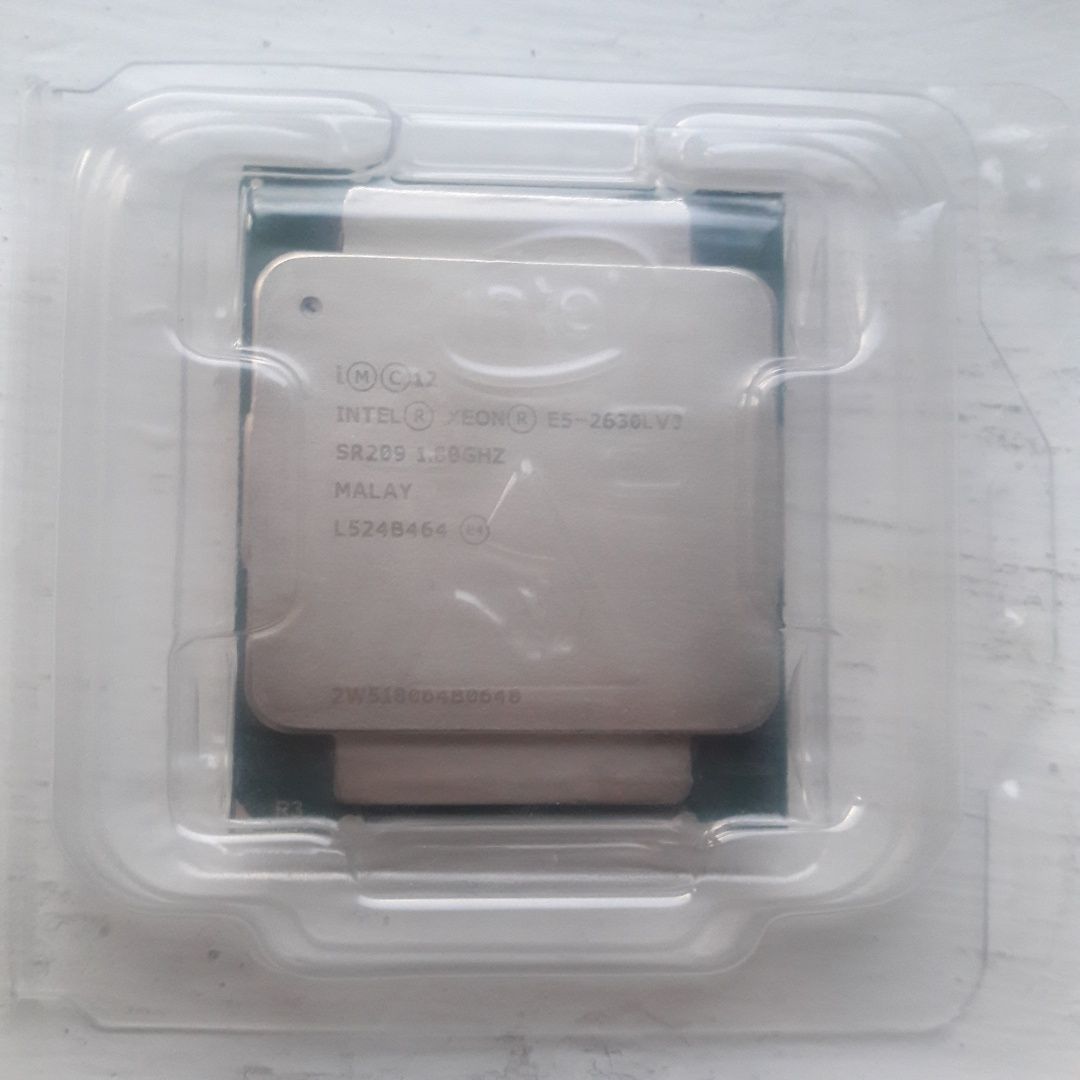 Продам процессор intel Xeon E5-2630L V3