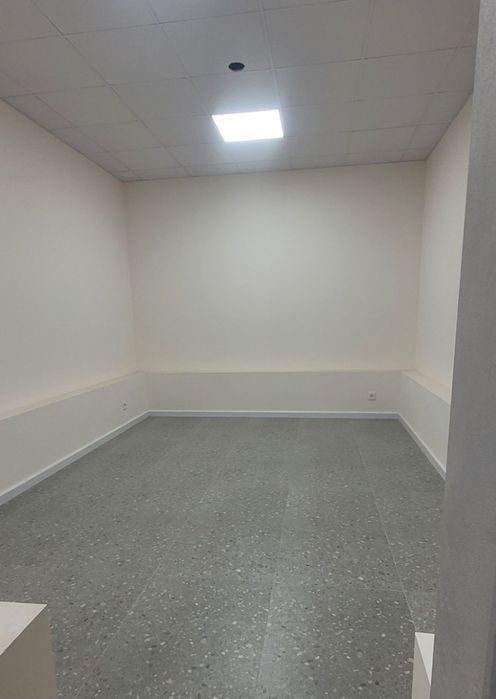 Нежилое помещение под офис