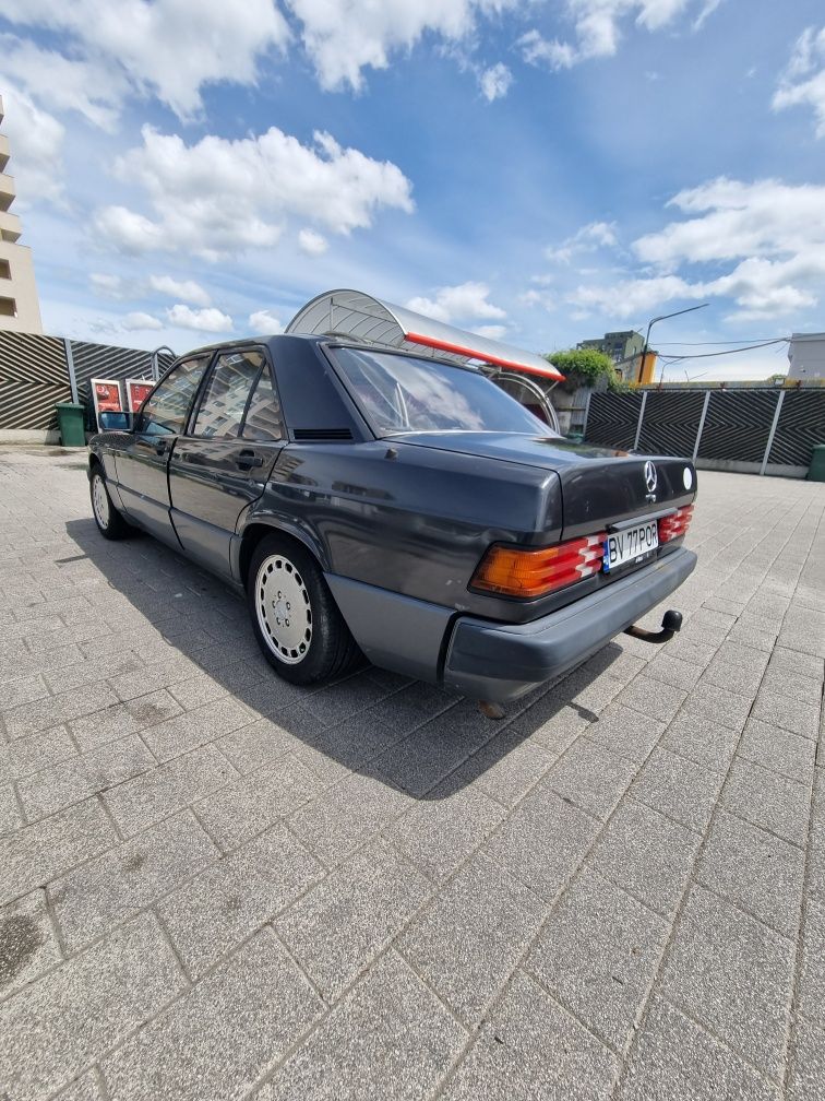 de vanzare-mercedes 190 e