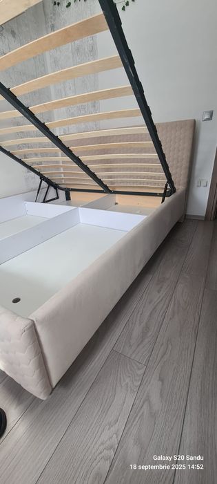 Pat dormitor tapițat ,cu spatiu de depozitare