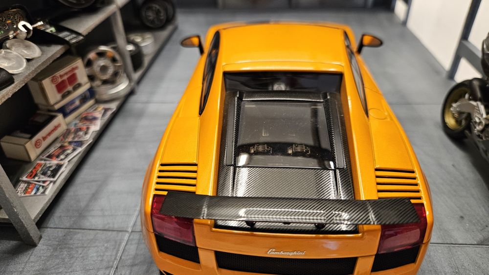 AUTOart Lamborghini Gallardo Superleggera 1:18