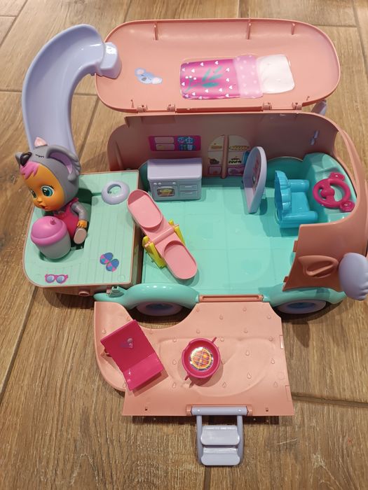 Cry babies кемперът