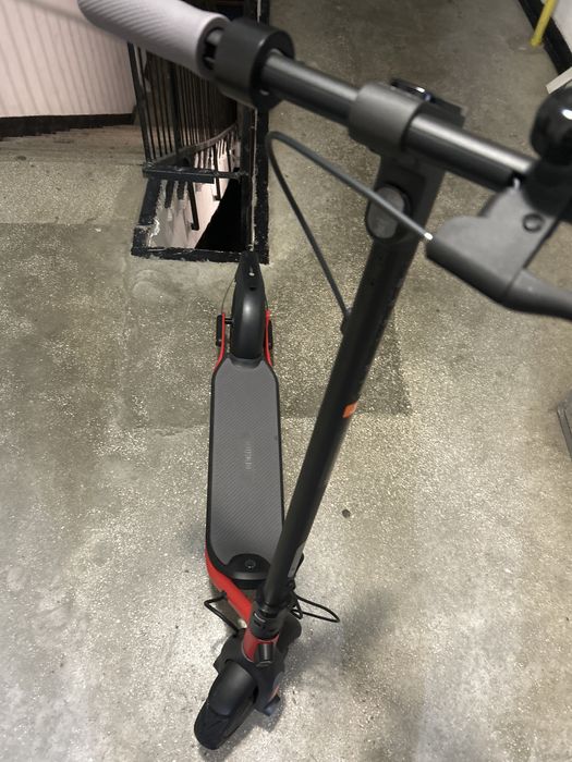 Trotineta electrica Ninebot Kickscooter D18E