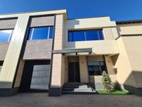 Продается Шикарный дом с Шикарным бассейном