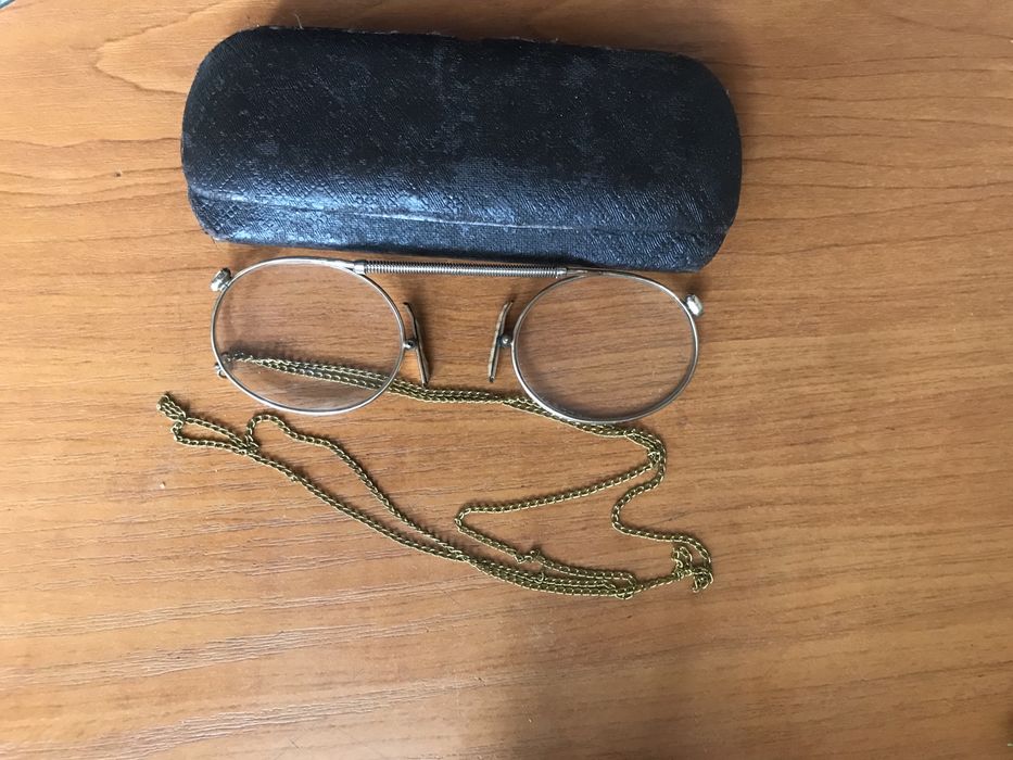 Ochelari, lornion, lorneta