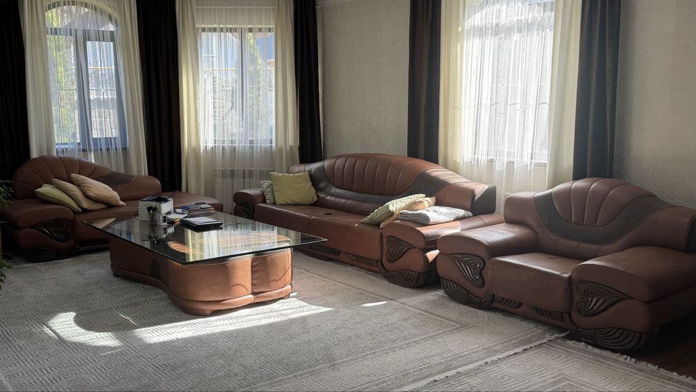 Продам срочно мебель для гостиной!