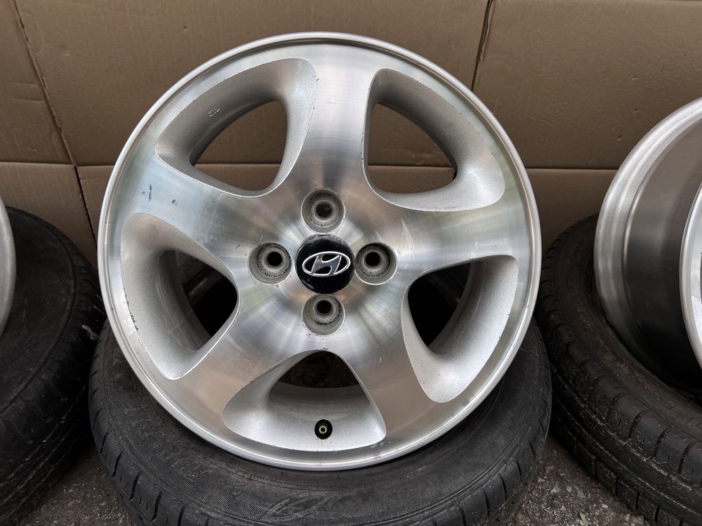 Джанти за хюндай 15” 4x100 6j ET45
