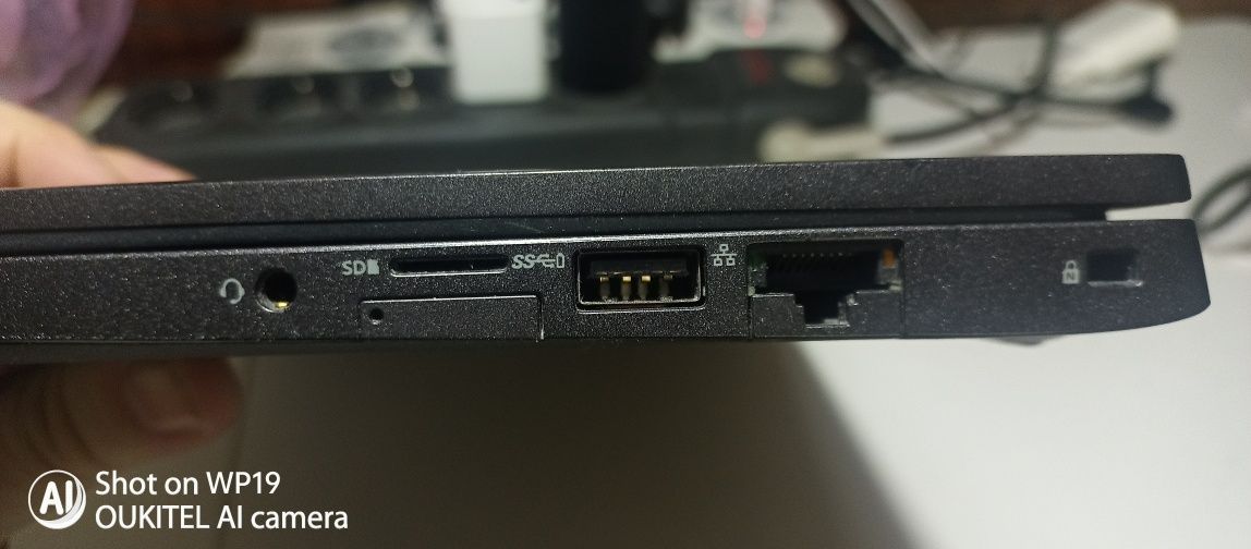 Продаётся ноутбук Dell Latitude 5300