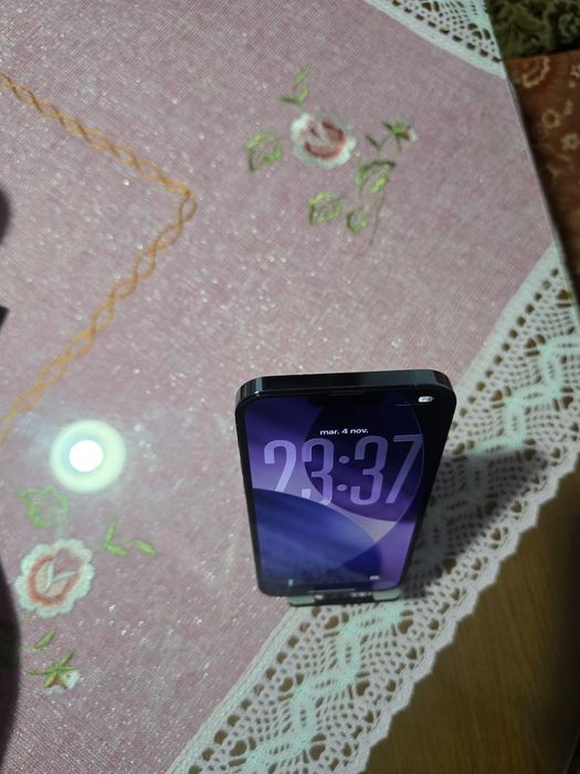 Vând iphone 13 pro max 512