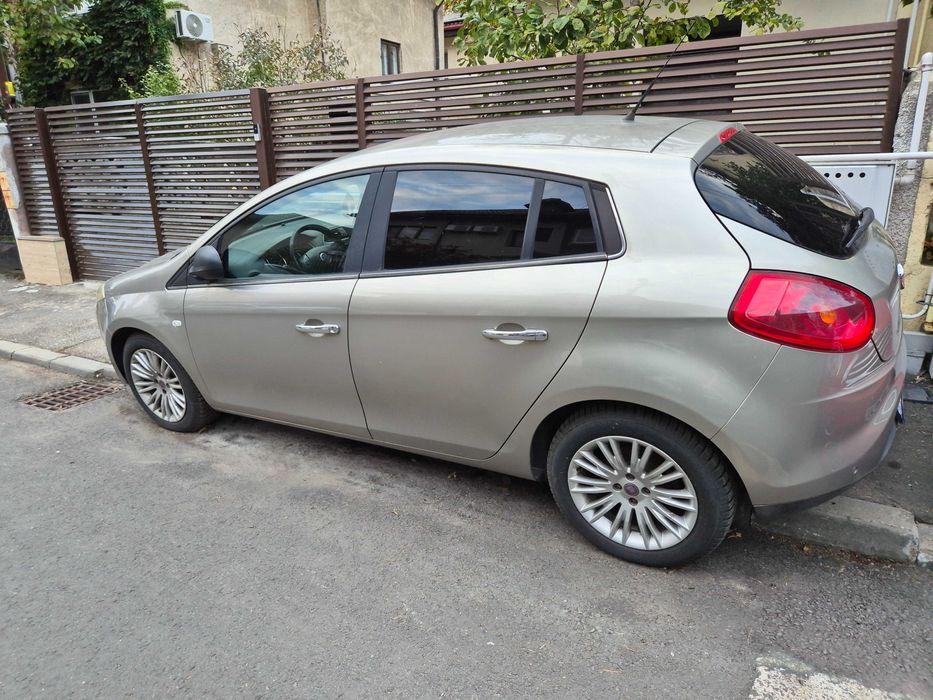 Vând autoturism Fiat Bravo